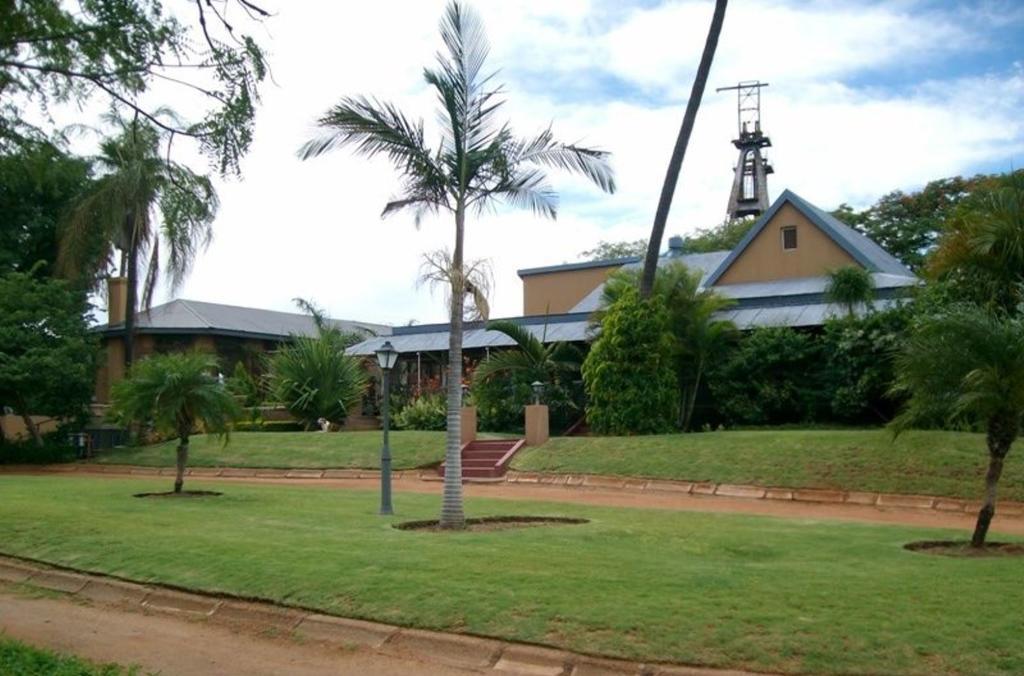 Old Mine Guesthouse Musina Exterior foto